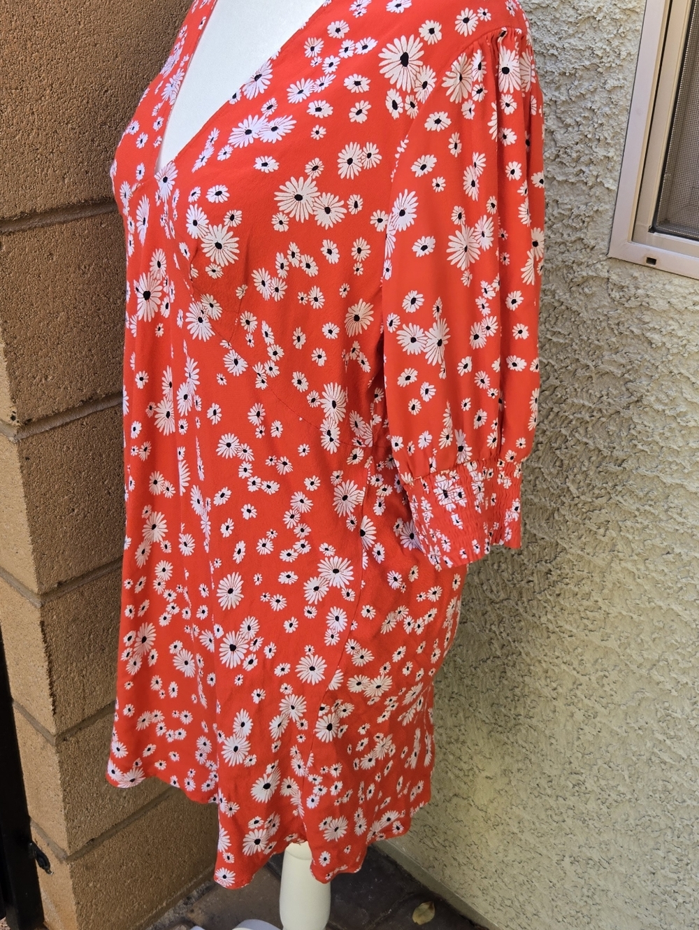 Rixo For Target Orange Floral V-Neck Puff Sleeve Dress - Picture 5 of 8